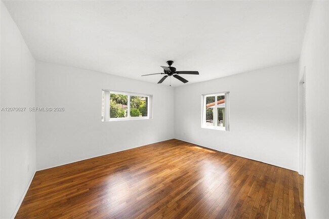 Building Photo - 5730 SW 42nd Terrace