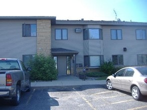 Building Photo - Heather Court Apartments