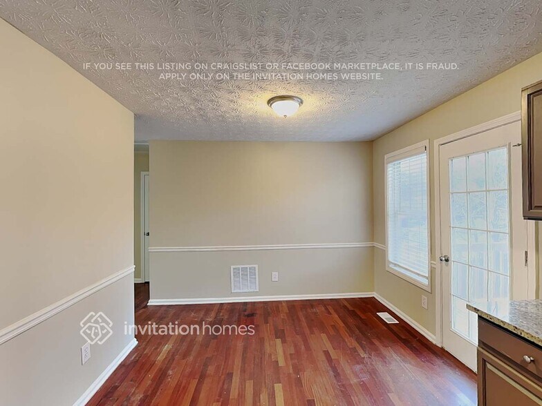 Building Photo - 472 Shoal Cir