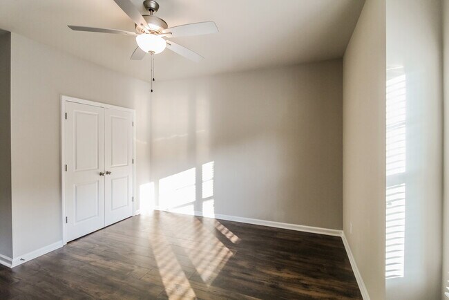 Building Photo - 1196 Spring Marsh Ct NE