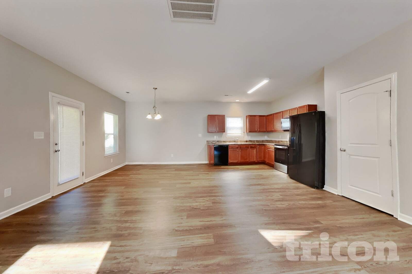 Building Photo - 917 Leatherstone Ln