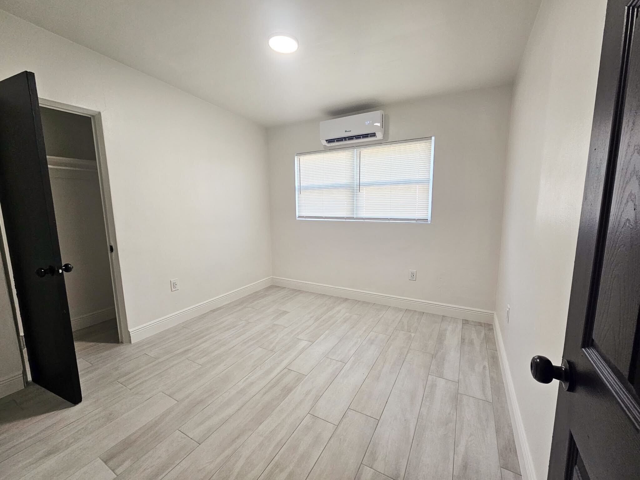 Second Bedroom - 1105 E South St