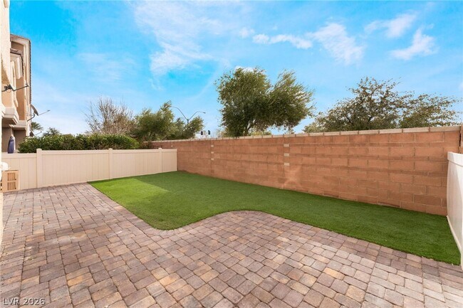 Building Photo - 6604 Lavender Lilly Ln