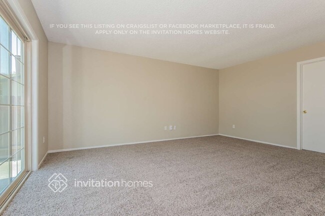 Building Photo - 1100 Canary Ct