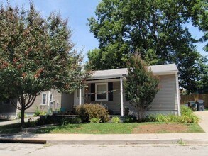 Building Photo - Walk to UK - Pre Leasing Now for the Fall Semester 2026