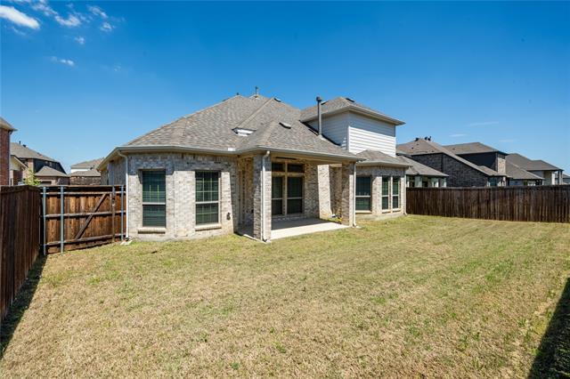 Building Photo - 6040 Liverpool St