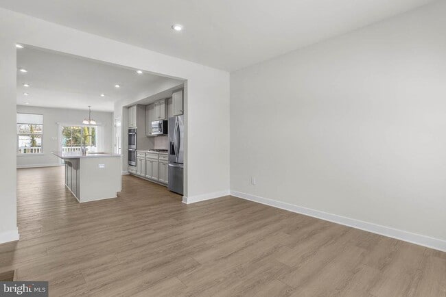 Building Photo - 88 Rosemary Wy