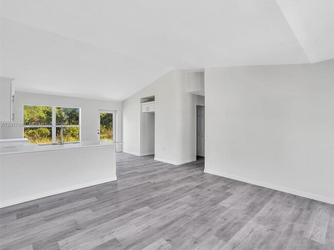 Building Photo - 2401 East 11th Street