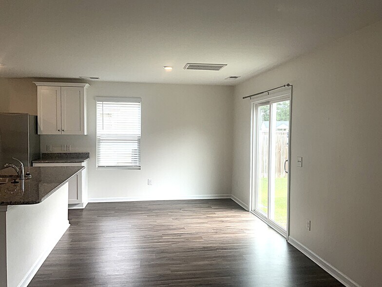 Building Photo - 1058 Jt Westfield Dr
