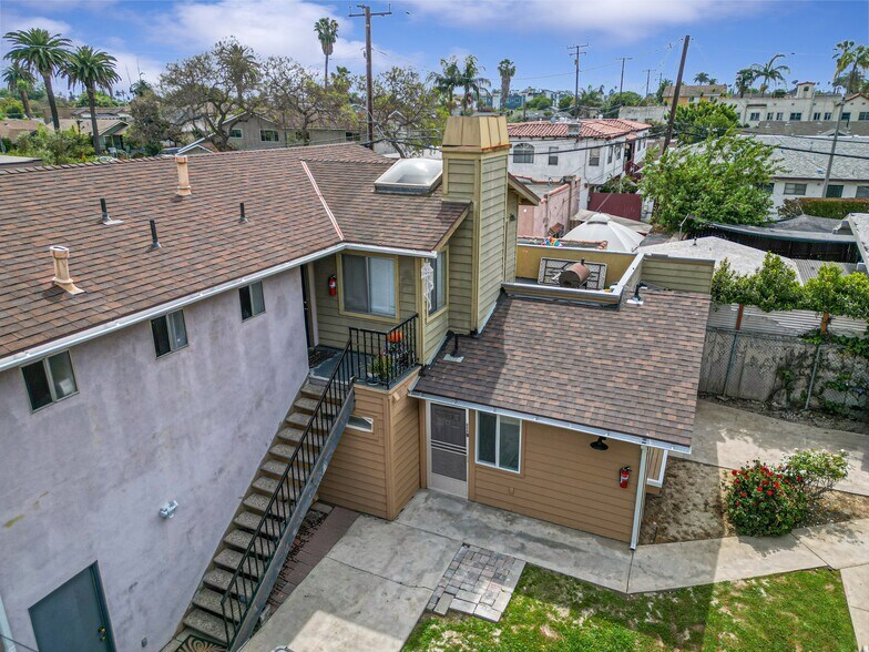 Building Photo - 808 St Louis Ave