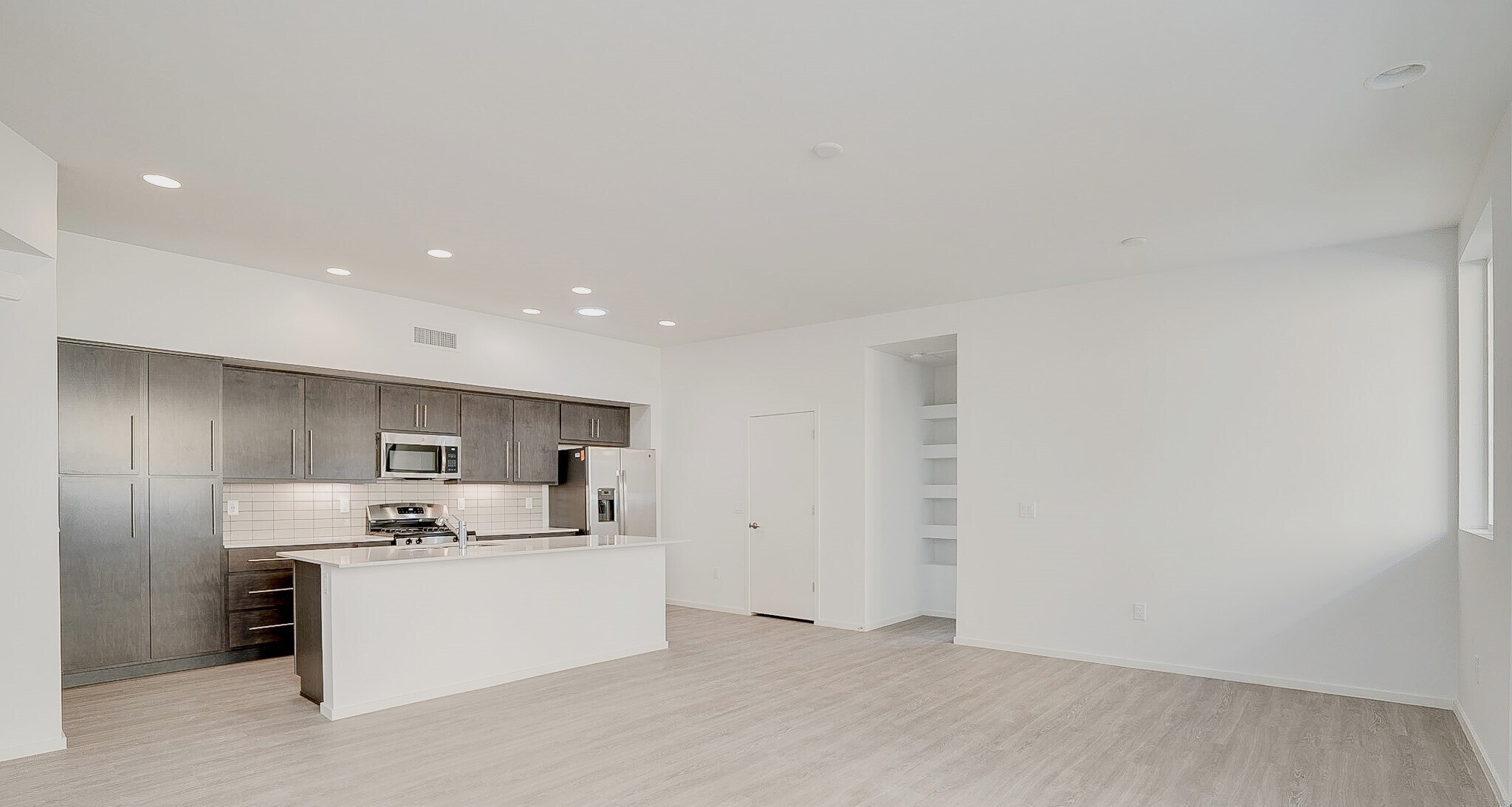 Kitchen - 8665 E Ultra Dr