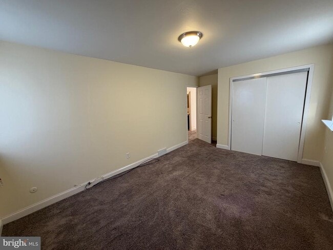 Building Photo - 12450 Knights Rd