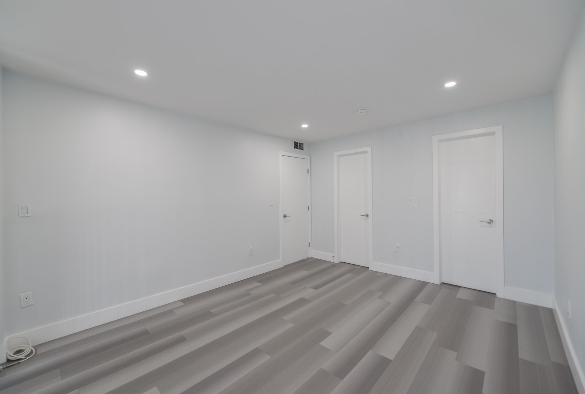 Building Photo - 1800 NW 24th Ave