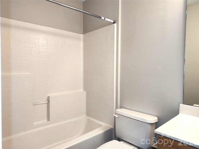 Building Photo - 4122 Melrose Club Dr