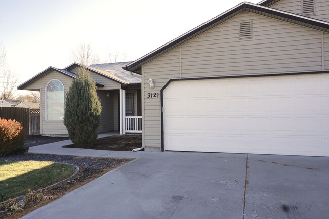 Building Photo - 3-Bedroom  Remodeled Home in Meridian