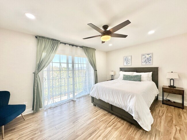 Building Photo - Breathtaking Custom Country Two-Story Home, Fully Remodeled & Beautifully Appointed on Private 20...