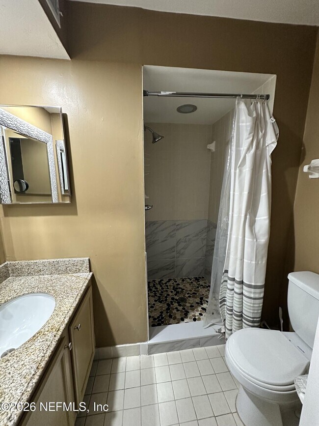 Building Photo - 4670-4A1A A1A S