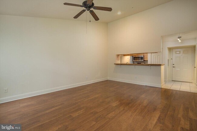 Building Photo - 3309 Wyndham Cir