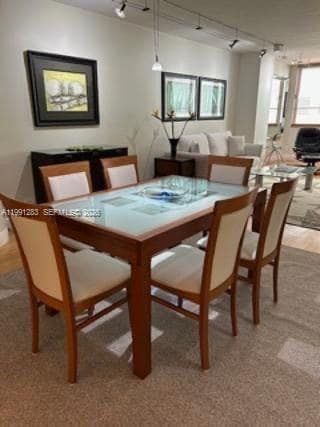 Building Photo - 5005 Collins Ave