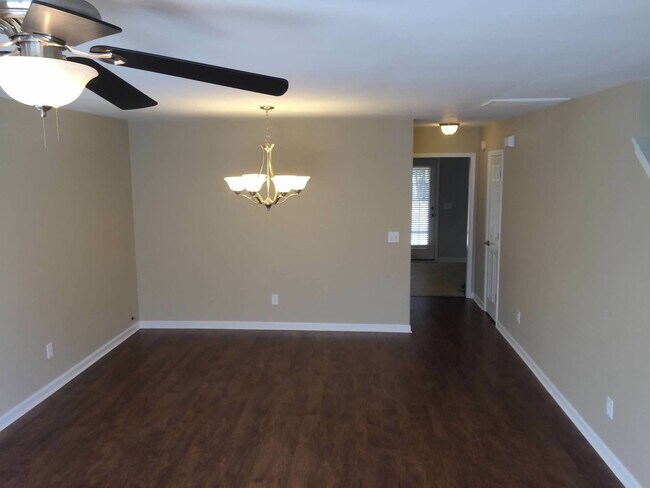 Building Photo - 160 War Admiral Dr