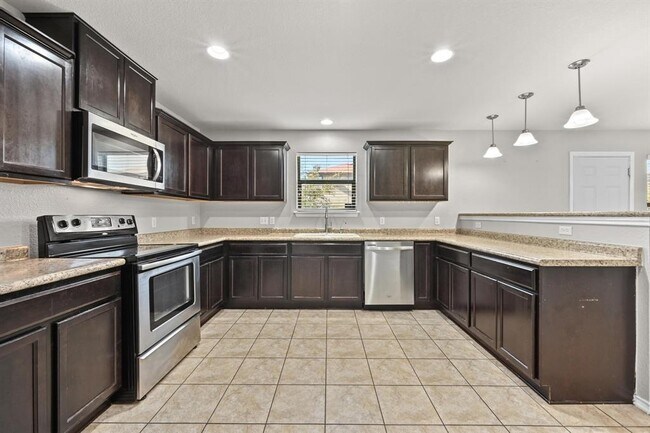 Building Photo - 9016 Stambourne St