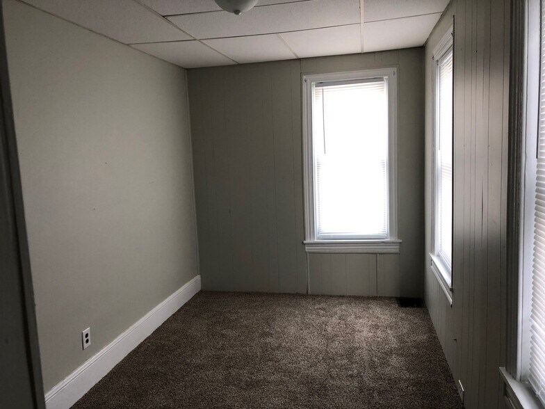 Building Photo - 1245 Buttonwood St