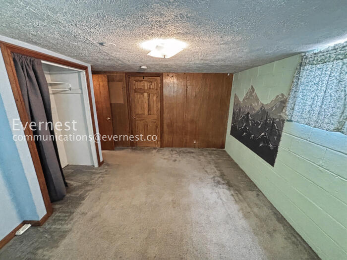 Building Photo - 3366 W 55th Pl