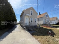 Building Photo - 1711 12th St