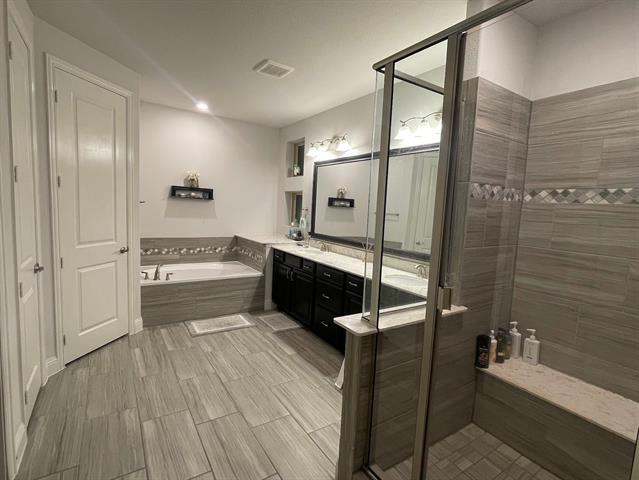 Building Photo - 3704 Birmington
