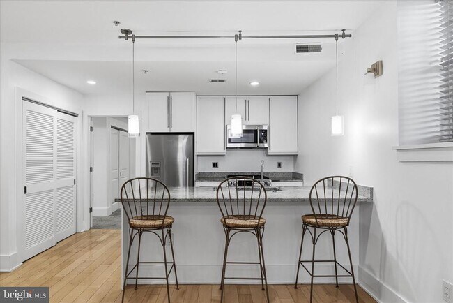 Building Photo - 2818 Connecticut Ave NW