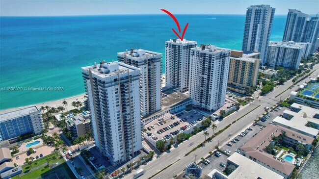Building Photo - 2301 S Ocean Dr