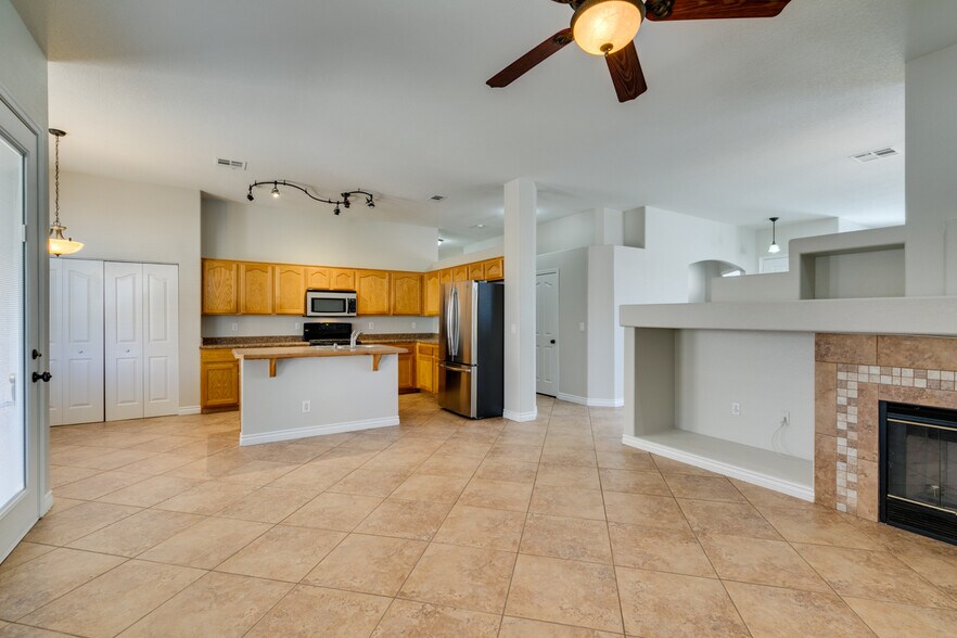 Building Photo - 1404 Pullman Pointe Ct