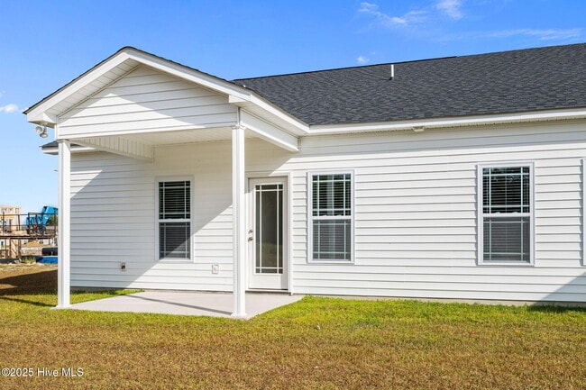 Building Photo - 4229 Laurel Rdg Dr