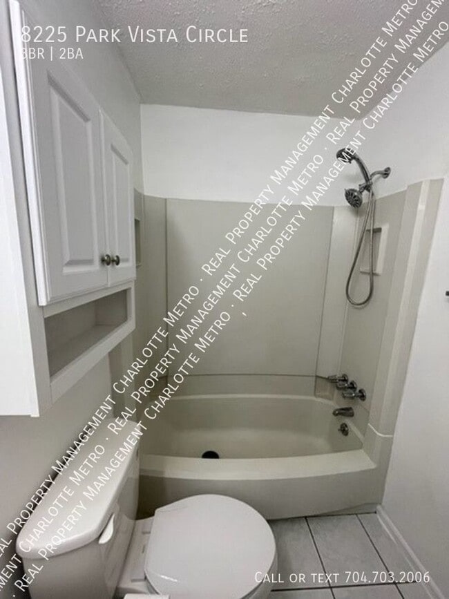 Building Photo - Great 3bd/2bth home in desirable Pineville...