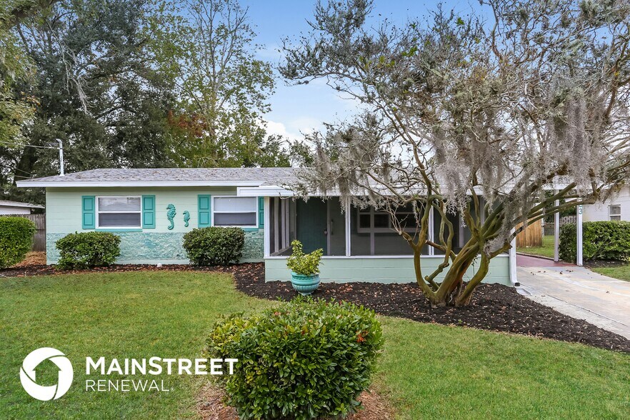 Primary Photo - 303 Renne Dr N