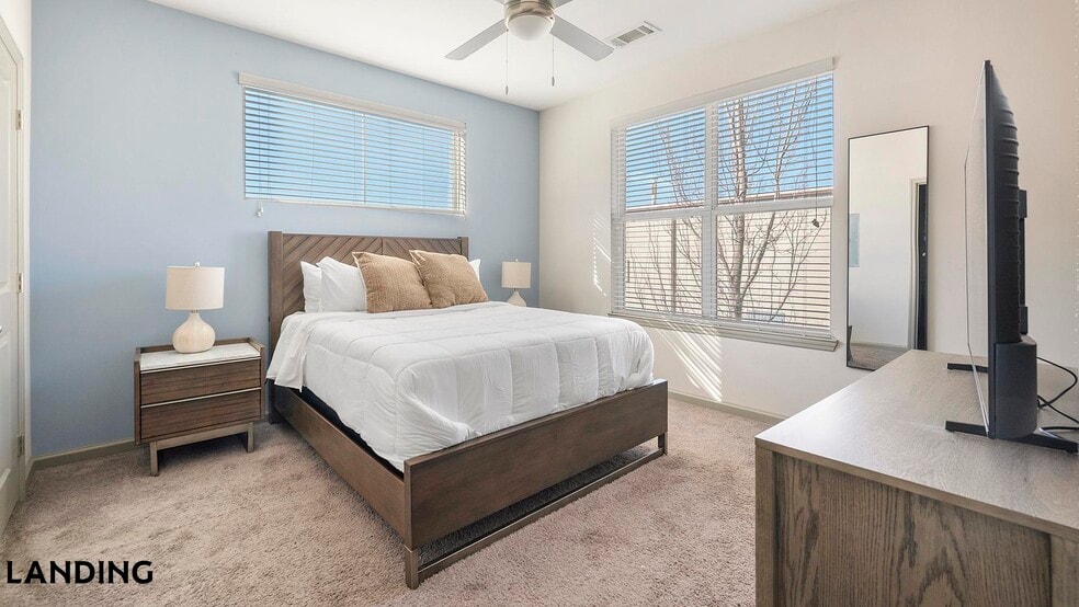 Building Photo - 225 Walden Village Ln