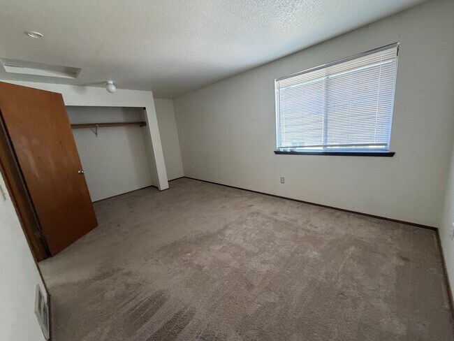 Building Photo - 21713 80th Ave W