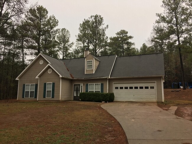 Primary Photo - 265 Howard Hughes Rd