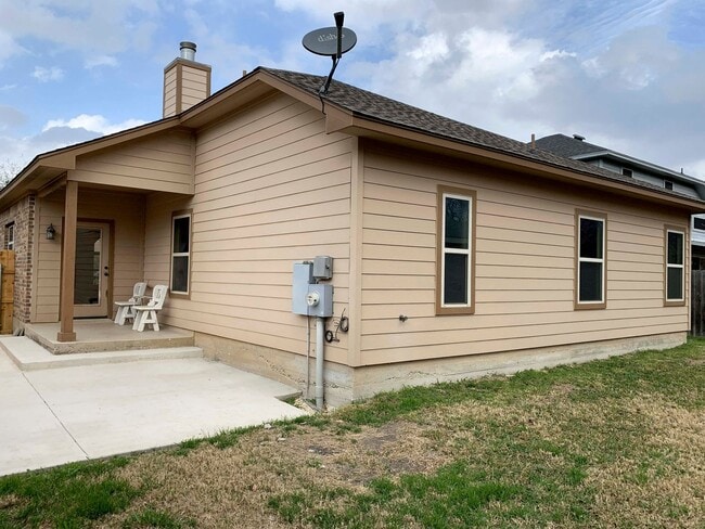 Building Photo - Spacious Ranch Home with Covered Patio & Greenbelt | 410 & Rittiman Rd
