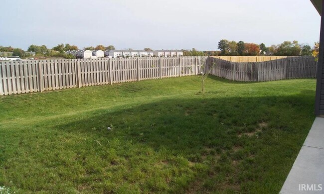 Building Photo - 2874 Needletail Dr