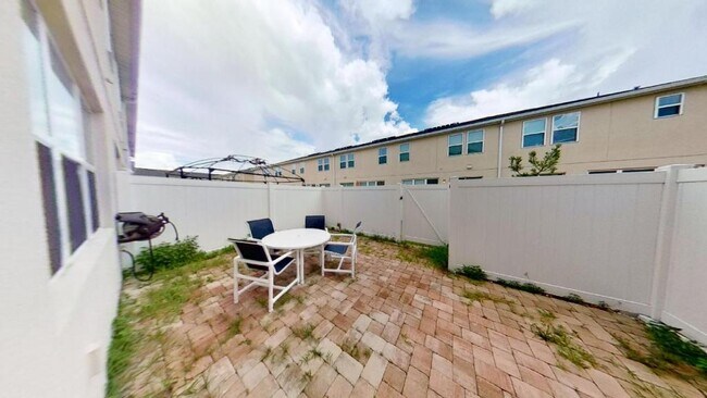 Building Photo - 5119 Killarney Wy
