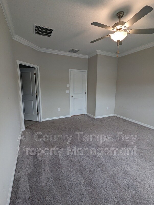 Building Photo - 32047 Blue Passing Loop