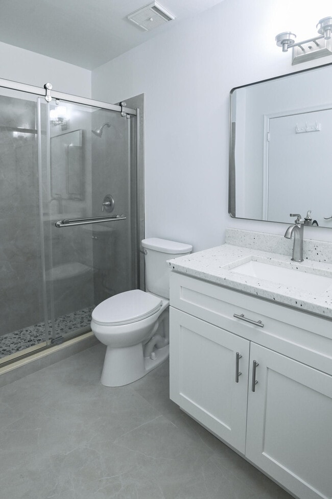 Building Photo - 1148 Summit Trail Cir