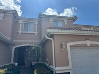 Building Photo - 17531 Cherry Ridge Ln