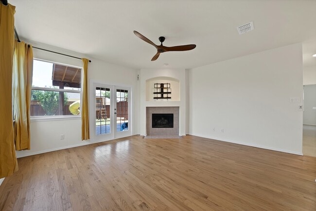 Building Photo - 1532 Brandywine Dr