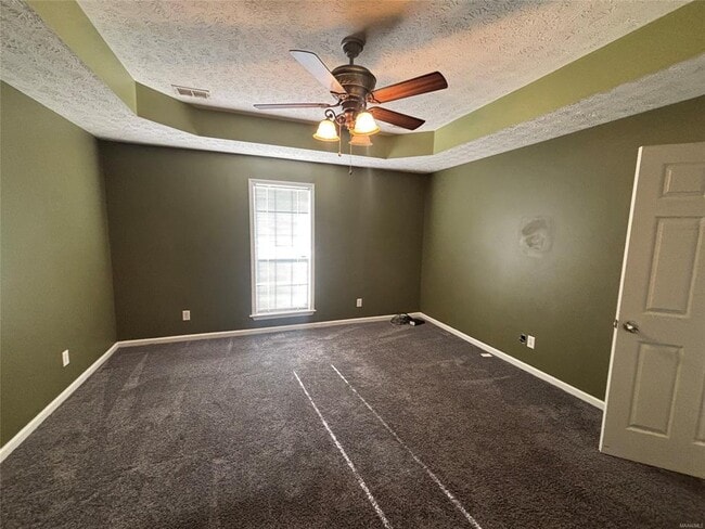 Building Photo - 1968 Calumet Pkwy