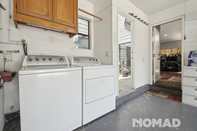 Building Photo - Your Ideal Family Home Awaits in Irvine's ...
