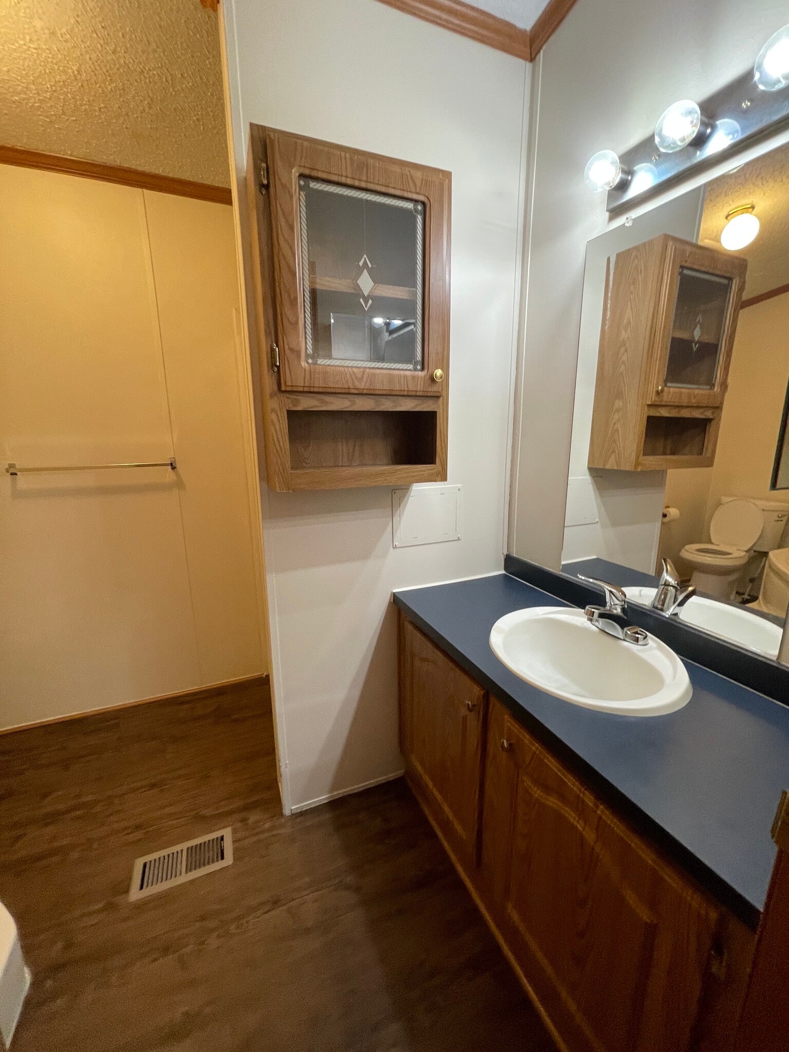 Building Photo - 106 Ashley Cir