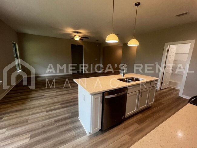 Building Photo - Home for Rent in Foley, AL!!! View with 48 Hours Notice!