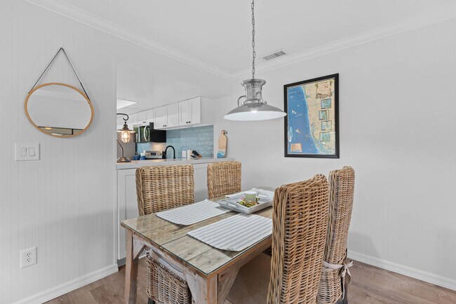 Building Photo - 3350 10th St N